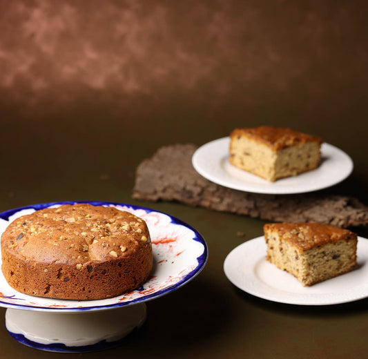 Date & Walnut Cake (Egg)